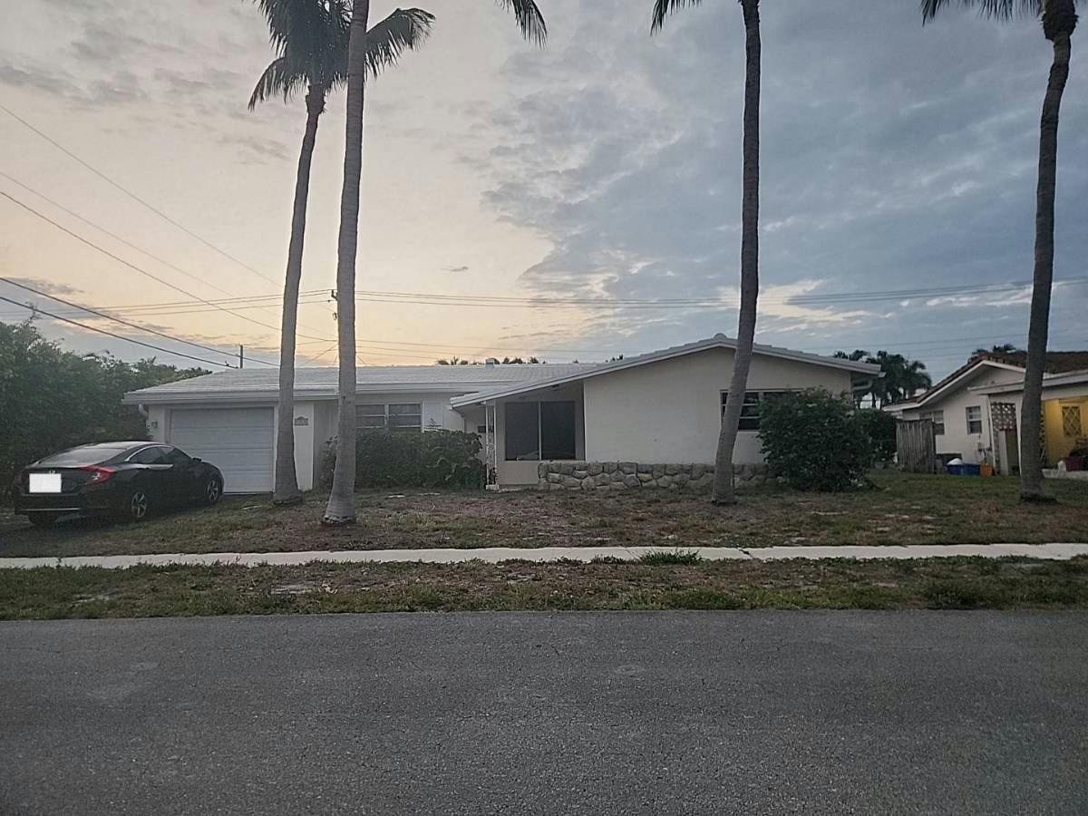 9th Ter, Boca Raton, FL 33486