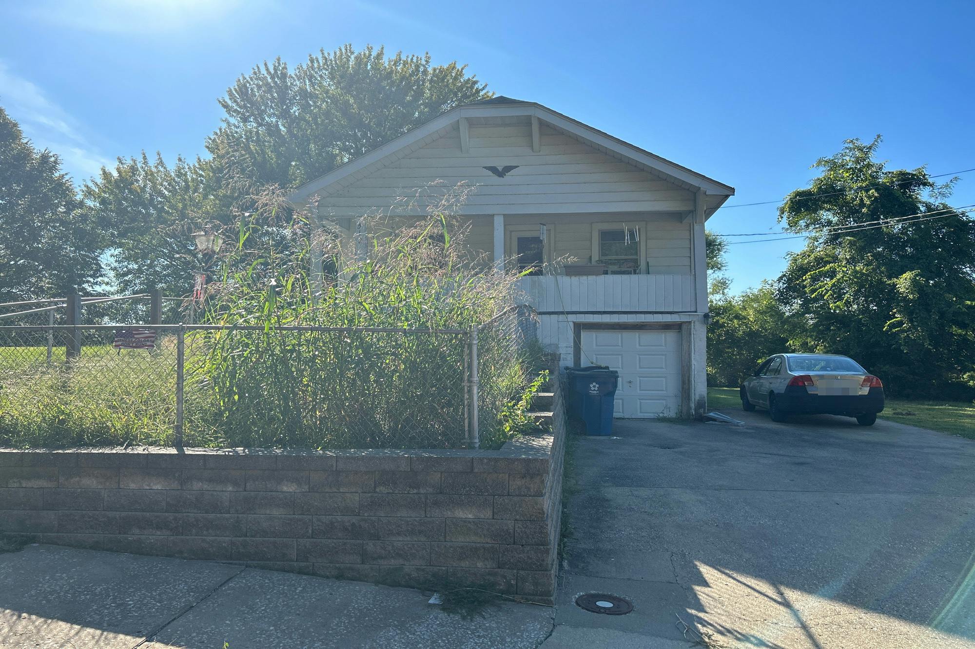 Hubble St, Morristown, TN 37814
