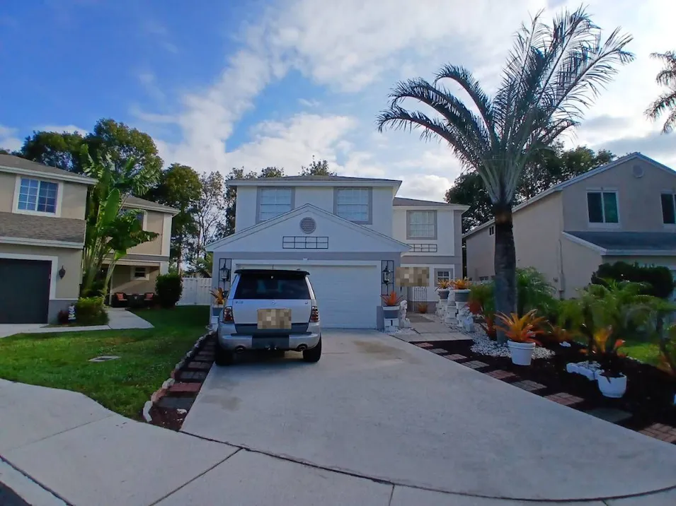 110 E Riverbend Dr Sunrise, FL 33326, Broward County