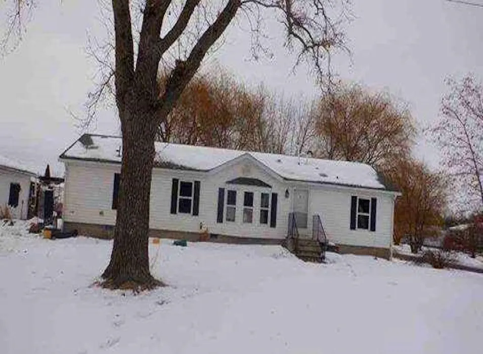 404 Union St Grasston, MN 55030, Kanabec County