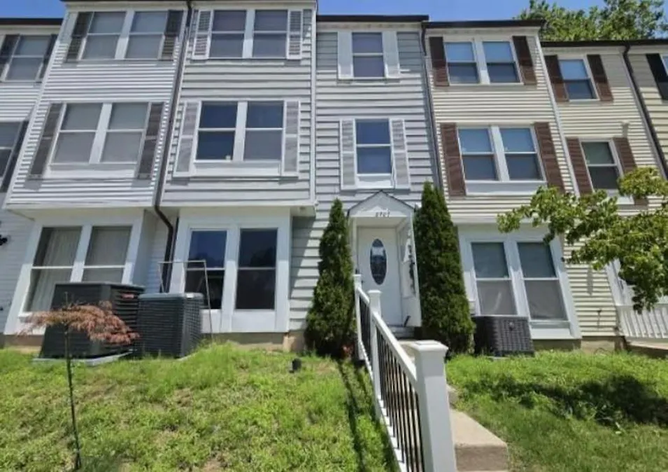 2707 Greenwood Dr Lindenwold, NJ 08021, Camden County