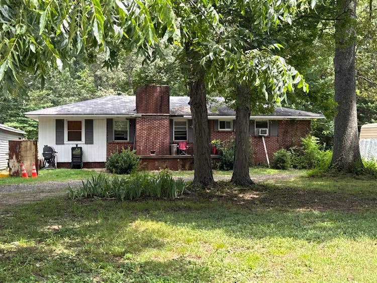 45 E Rocky Street NE White, GA 30184, Bartow County