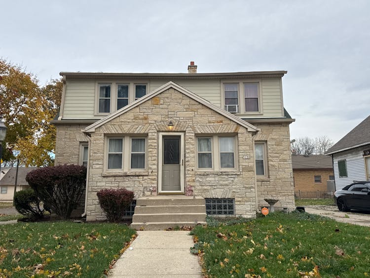 5130 W Courtland Ave Milwaukee, WI 53218, Milwaukee County