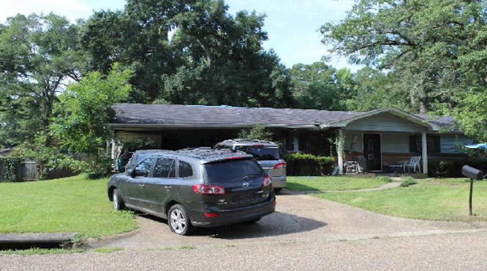 305 Lynwood Ln Jackson, MS 39206, Hinds County