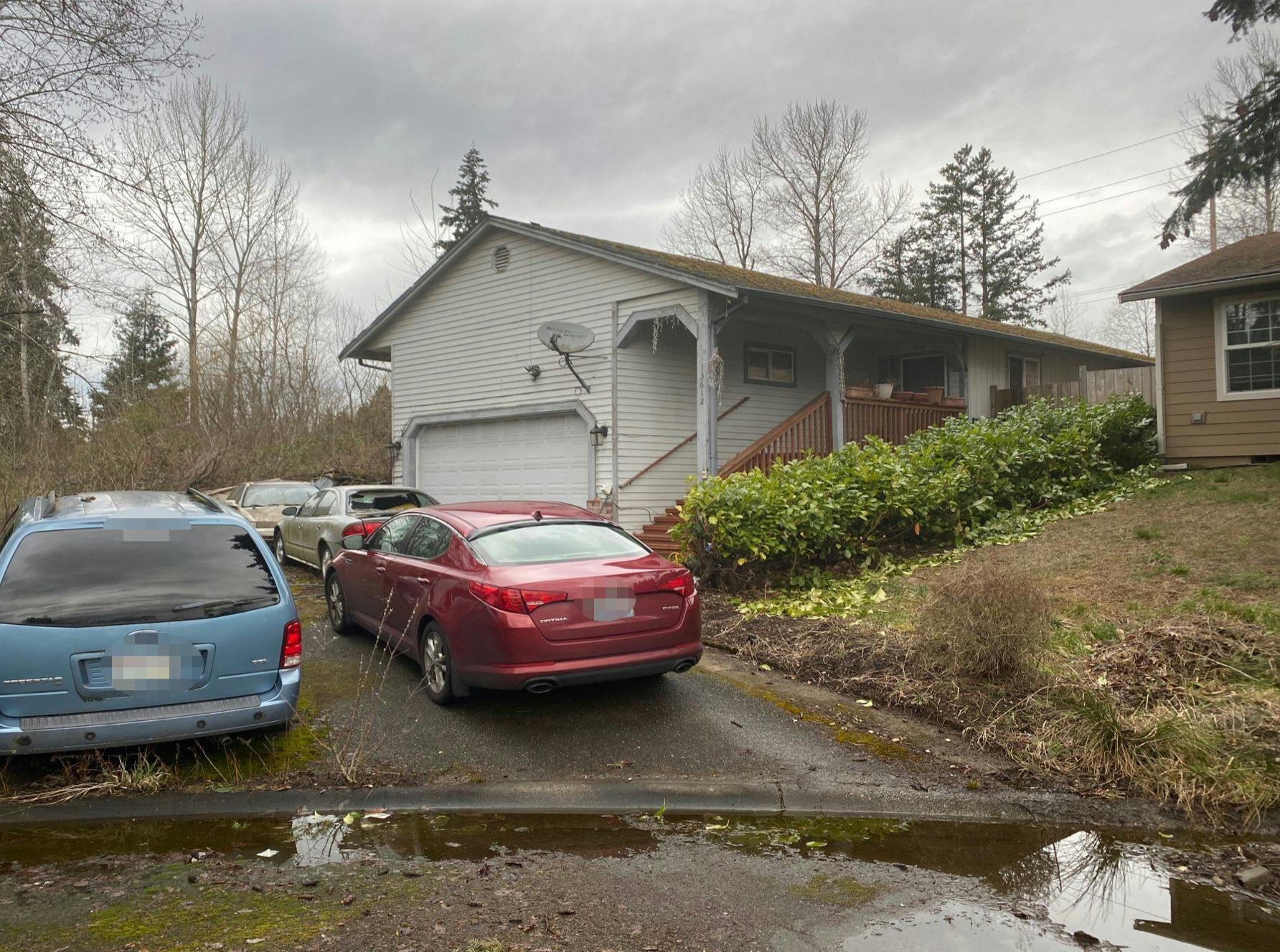 272nd Ct, Kent, WA 98042