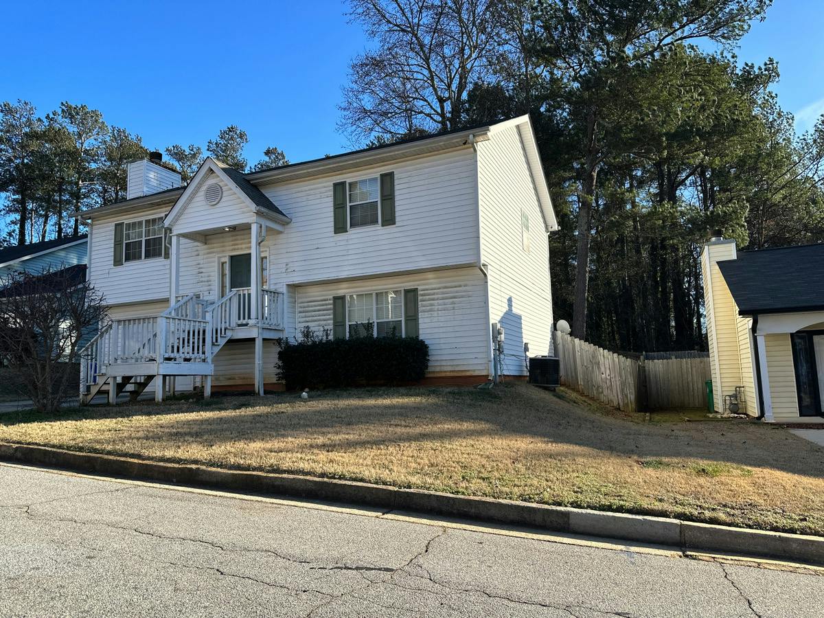 Cobbs Creek Ln, Decatur, GA 30032