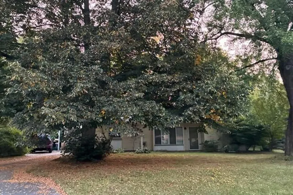 316 Rowe Ct Midland, MI 48640, Midland County