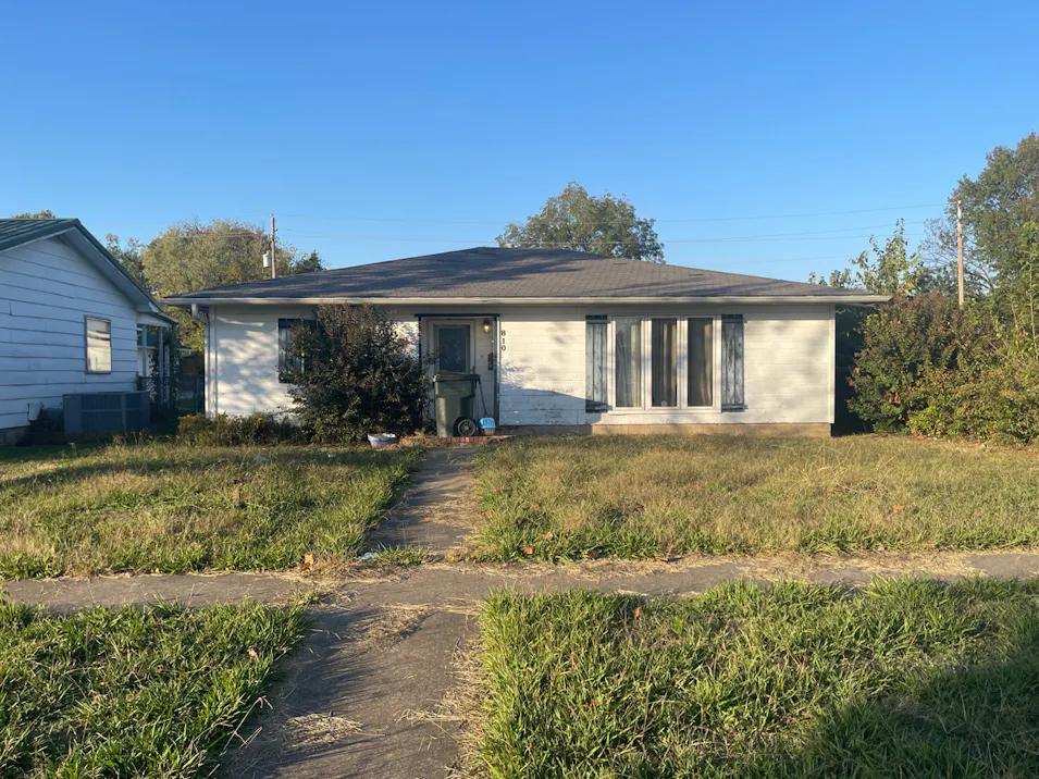 810 W Trudgeon St Henryetta, OK 74437, Okmulgee County