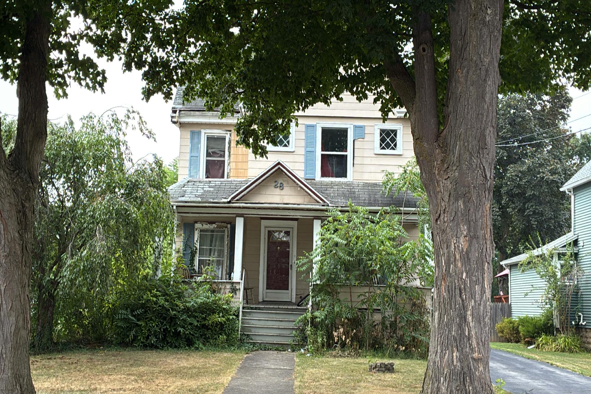 Webber Ave, Oakfield, NY 14125