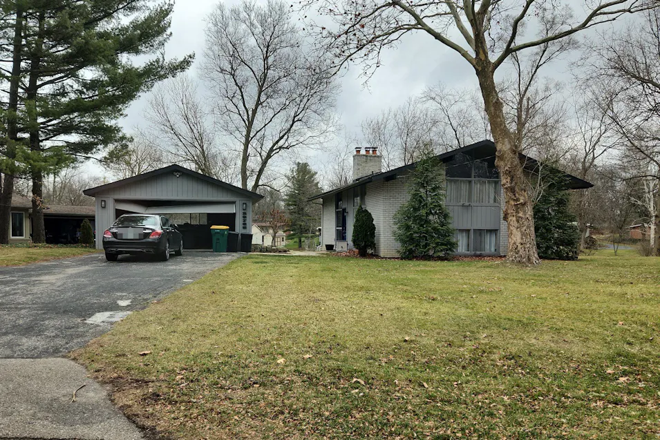 29765 Highmeadow Rd Farmington Hills, MI 48334, Oakland County