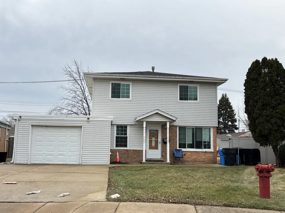 4719 W 82nd St Chicago, IL 60652, Cook County