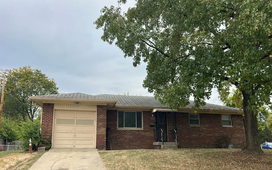 6250 Radnor Rd Indianapolis, IN 46226, Marion County