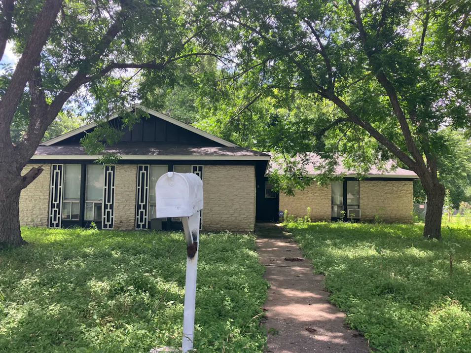 1407 Gilmore Street Taylor, TX 76574, Williamson County