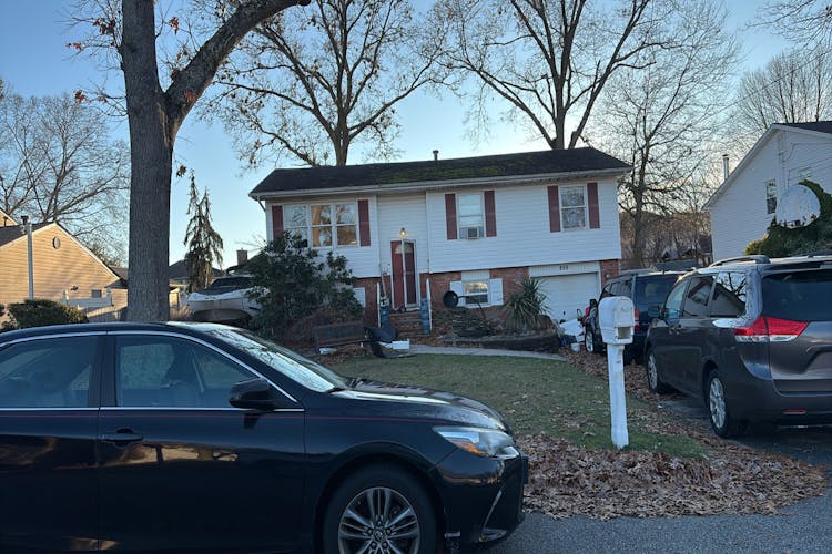 869 Briarcliff Dr Toms River, NJ 08753, Ocean County