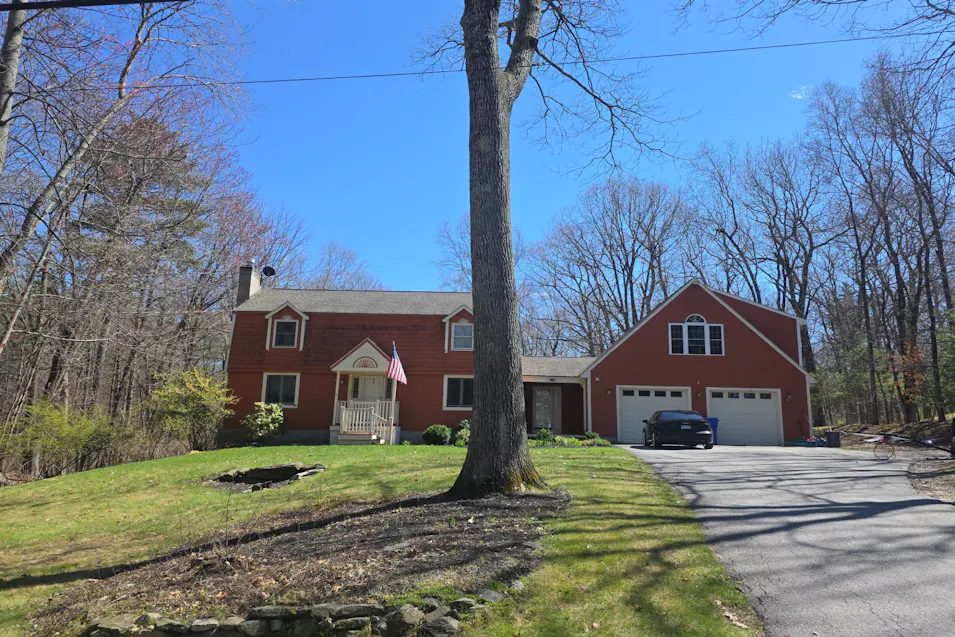 56 Bartley Hill Rd Londonderry, NH 03053, Rockingham County