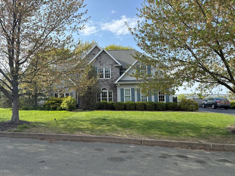 111 Sunset Dr Hanover, PA 18706, Luzerne County