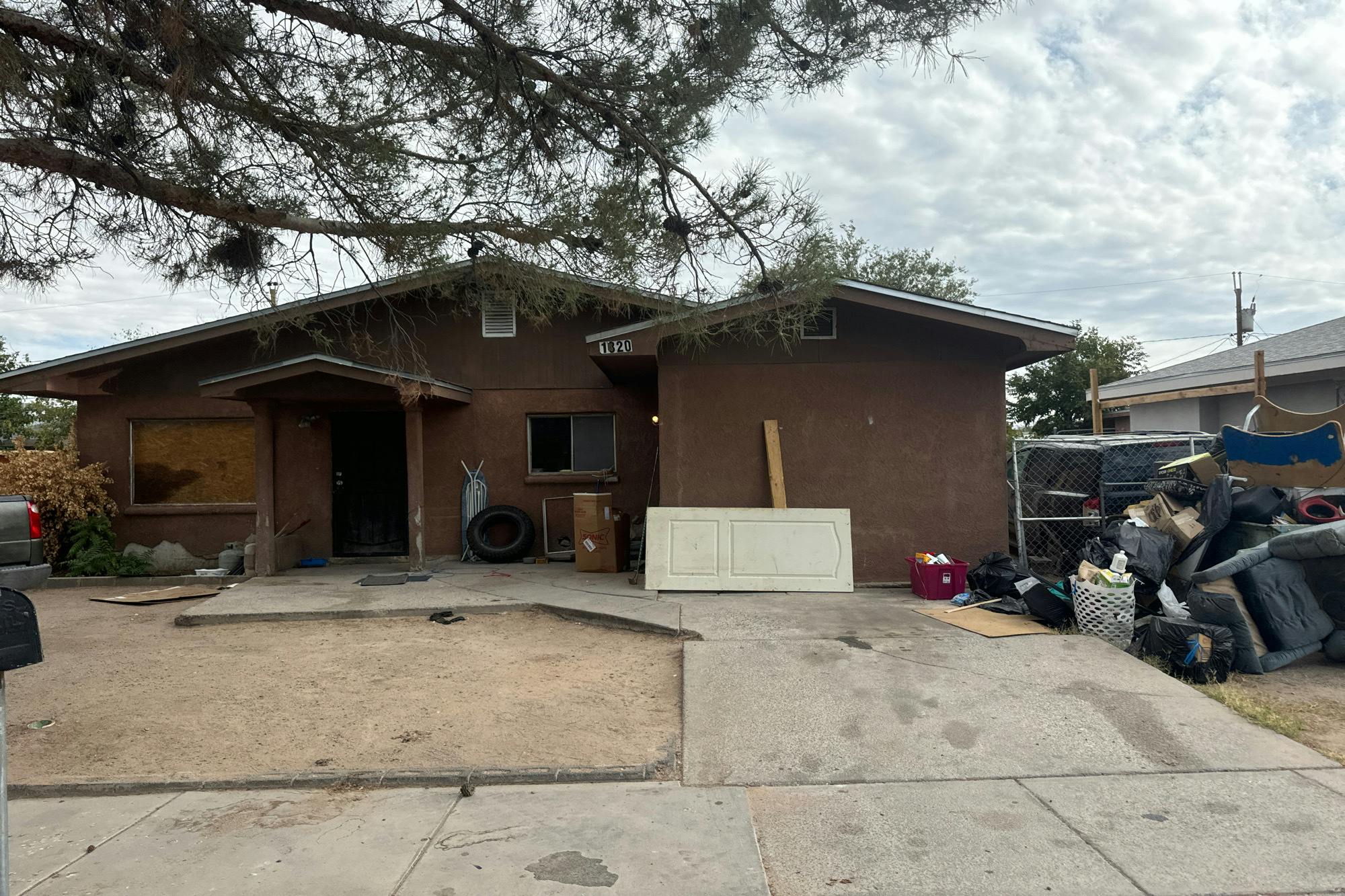 Paxton St, Las Cruces, NM 88001