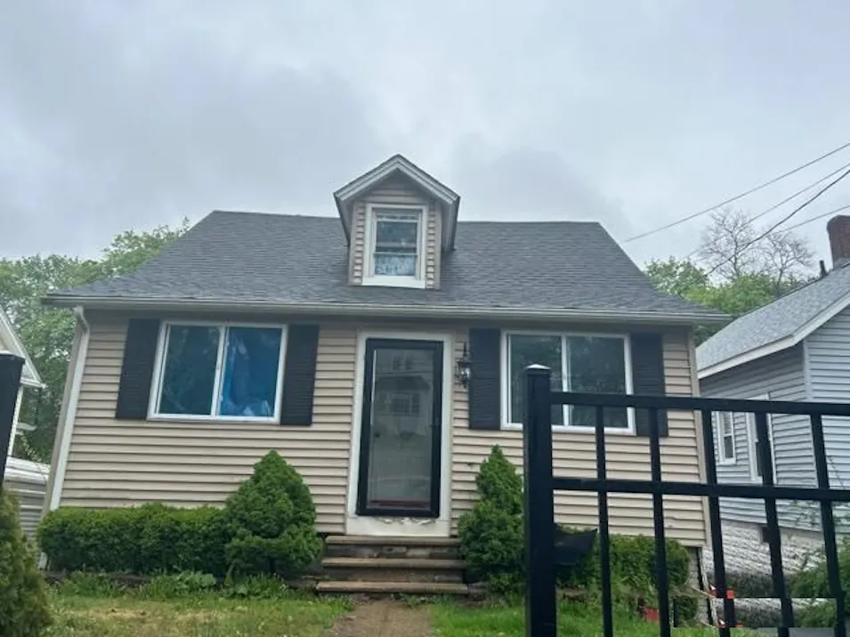314 Spring St Meriden, CT 06451, New Haven County
