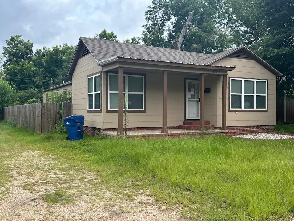 721 Roberts St Deridder, LA 70634, Beauregard County