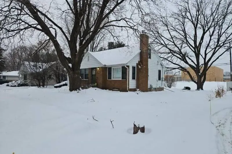 Hamline Ave, Saint Paul, MN 55113 #1