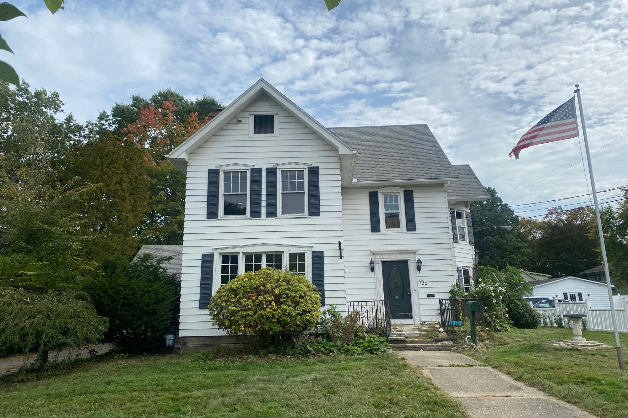 Freedom St, Ravenna, OH 44266