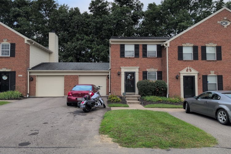 5621 Brooks Holding Milford, OH 45150, Clermont County