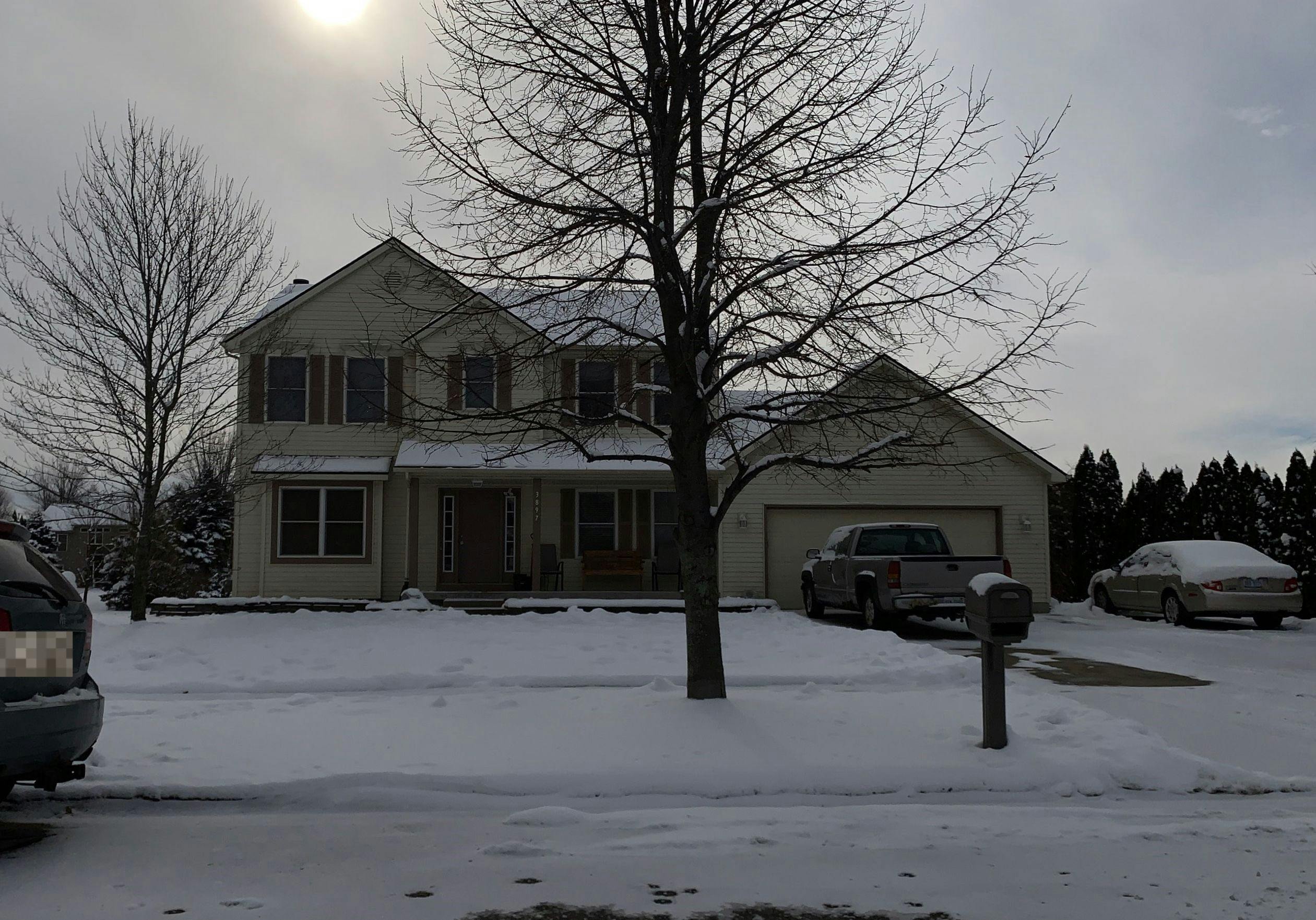 Gorman Dr, Lansing, MI 48906