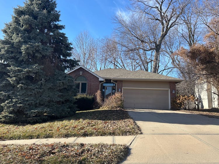 1818 South 169th Circle Omaha, NE 68130, Douglas County