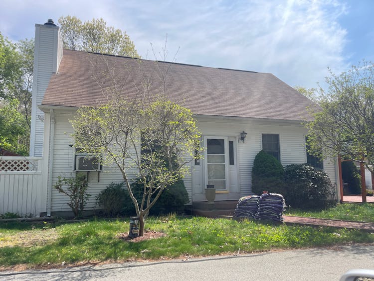 60 Brown Street Dartmouth, MA 02747, Bristol County