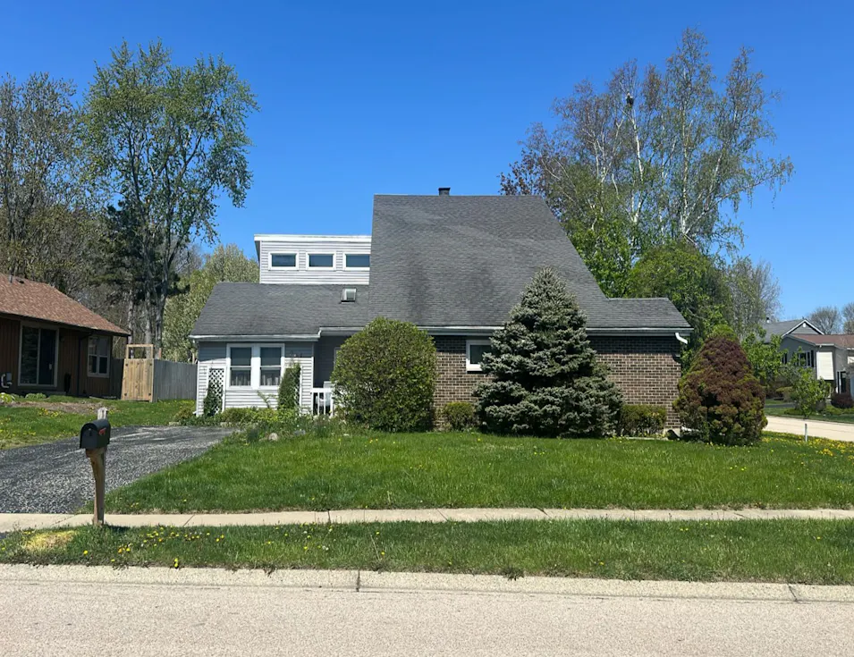 450 Tanglewoood Drive Gurnee, IL 60031, Lake County