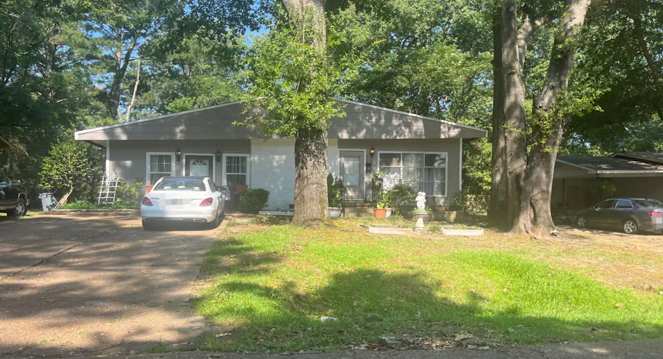 4135 Carol Dr Jackson, MS 39206, Hinds County