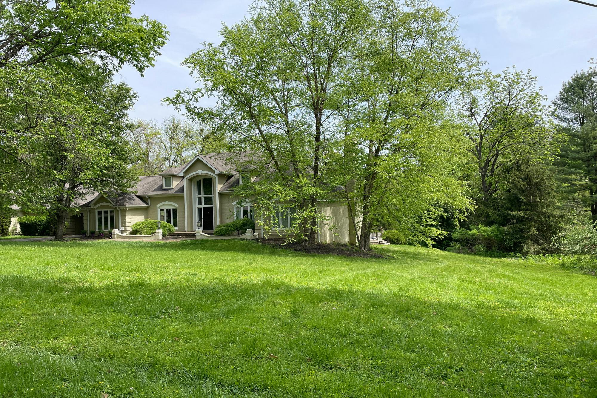 Poplar Hill Ct, Louisville, KY 40207 #1