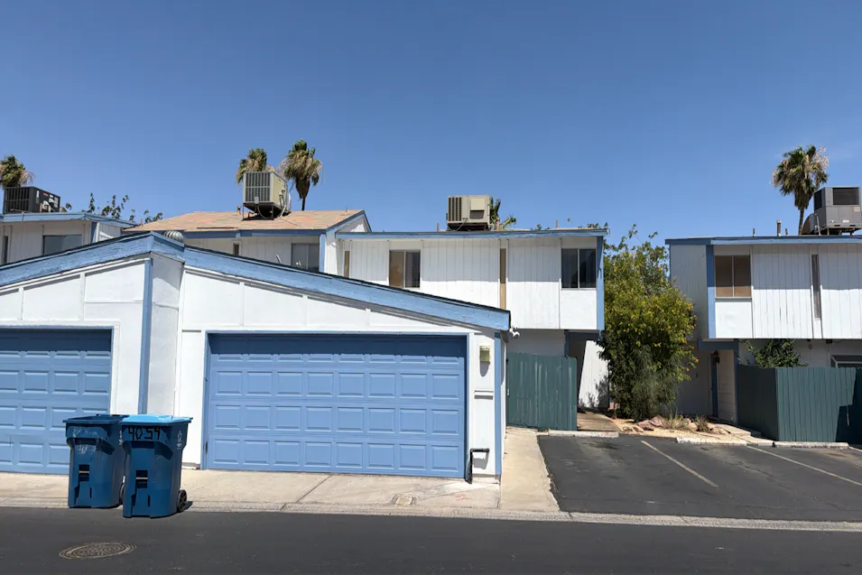 4054 Great Plains Way Las Vegas, NV 89121, Clark County