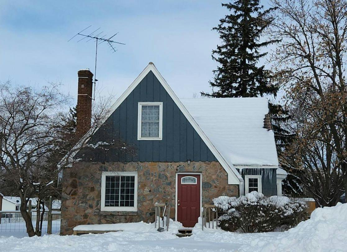 High Ave, Gaylord, MN 55334