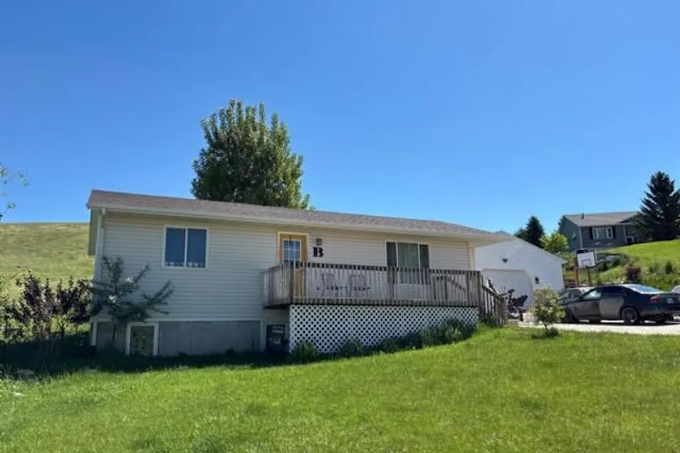 1014 S 35th Street Spearfish, SD 57783, Lawrence County