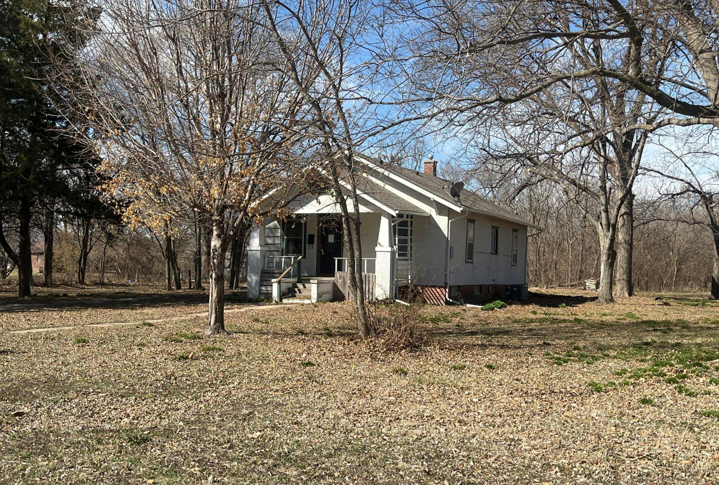 Chestnut St, Halstead, KS 67056 #1