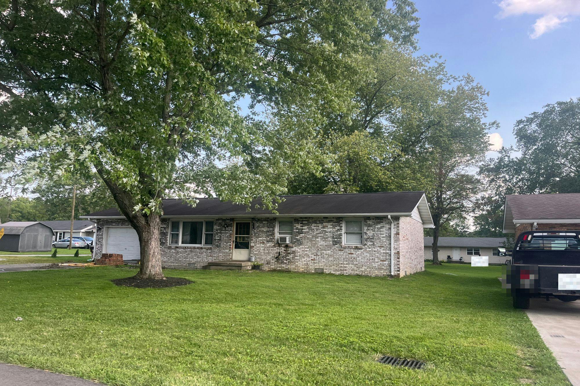White St, North Vernon, IN 47265 #1
