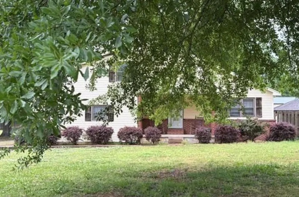 116 Old Airport Road South Pontotoc, MS 38863, Pontotoc County