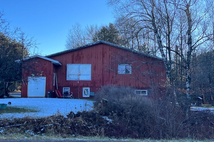 6407 S Tuff Rd Superior, WI 54880, Douglas County