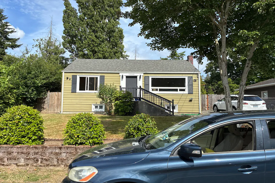 12246 20th Ave S Seattle, WA 98168, King County