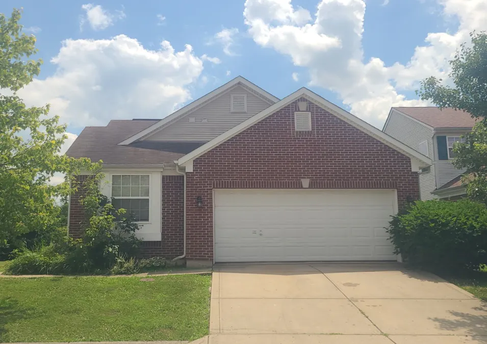 8121 Barksdale Way Indianapolis, IN 46216, Marion County