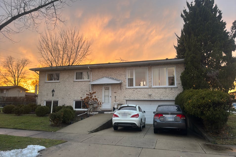 7729 Davis Street Morton Grove, IL 60053, Cook County