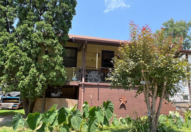 67 Brawley Street Martin, KY 41649, Floyd County