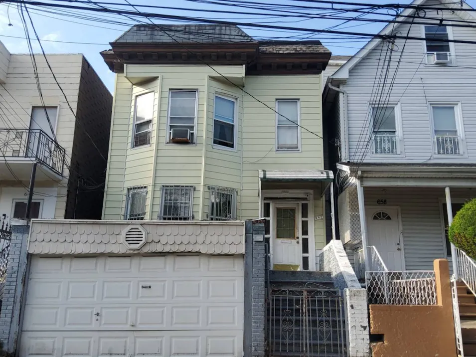 660 E 221st Street Bronx, NY 10467, Bronx County
