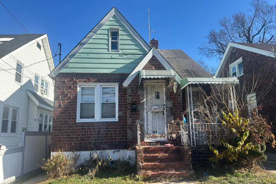 11829 198th Street Saint Albans, NY 11412, Queens County