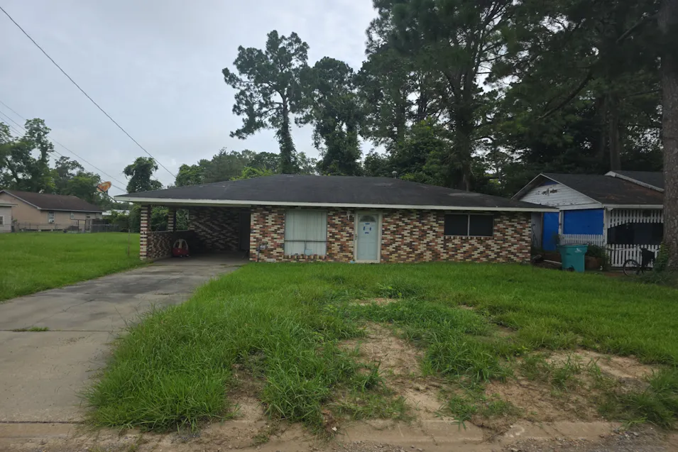 616 Laurel St Opelousas, LA 70570, St Landry County