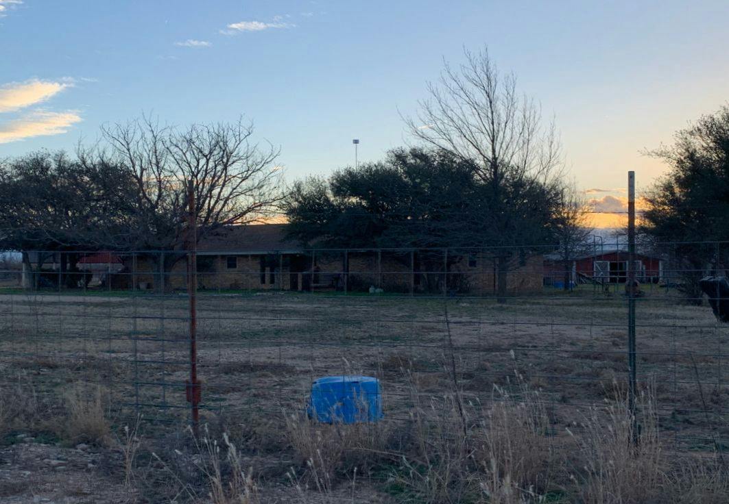 County Road 217 , Sweetwater, TX 79556