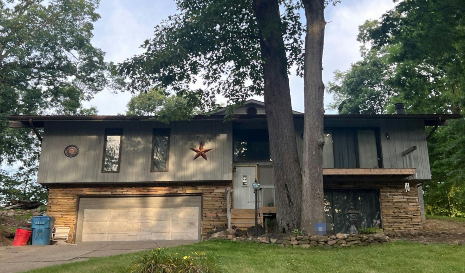 Firwood Dr, Green, OH 44720