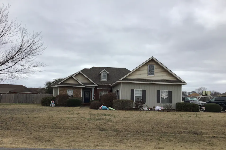 23 Suncrest Ct Deatsville, AL 36022, Elmore County