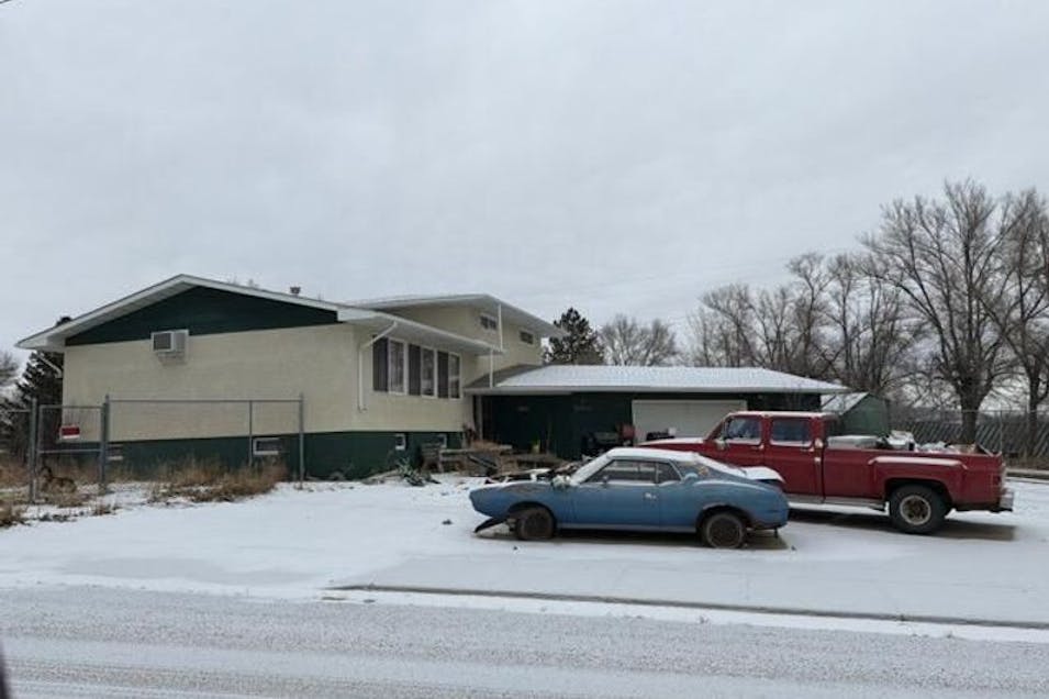 700 Oak Street Glendive, MT 59330, Dawson County